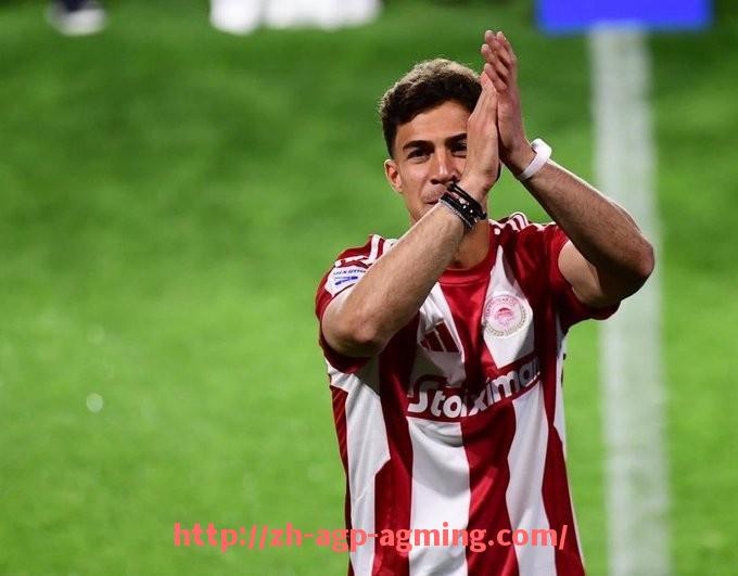 AG娱乐登录-国内足球中超联赛最新积分榜及形势分析 AG娱乐登录-国内足球中超联赛最新积分榜及形势分析